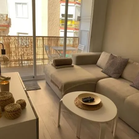 Casa Picaso Elegance, One Bedroom Center With Balcony By Namaste Elite