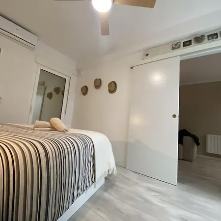 Апартаменти Casa Picaso Elegance, One Bedroom Center With Balcony By Namaste Elite
