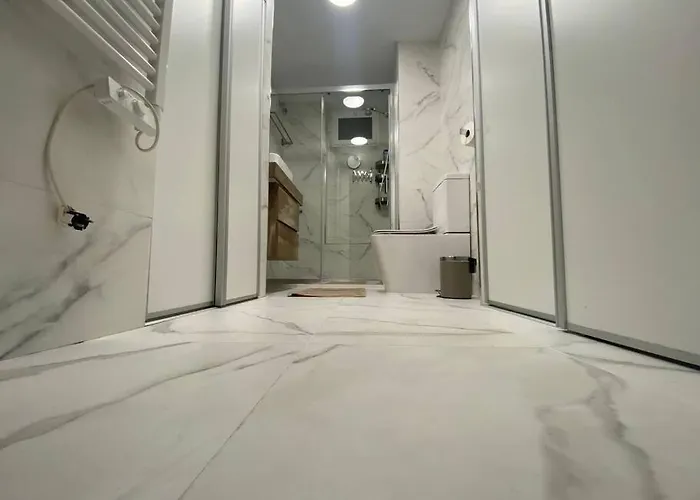 Casa Picaso Elegance, One Bedroom Center With Balcony By Namaste Elite Торремолінос