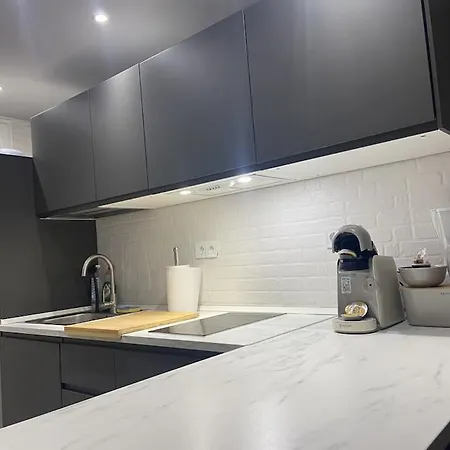 Casa Picaso Elegance, One Bedroom Center With Balcony By Namaste Elite Lejlighed *